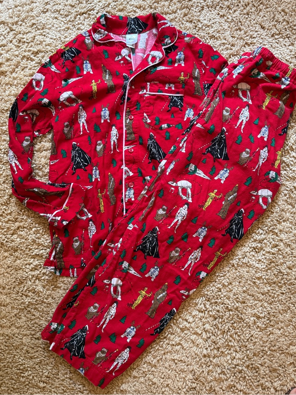 Hanna Andersson Adult Star Wars Holiday Flannel Pajama Set Red XXS Pants & Shirt